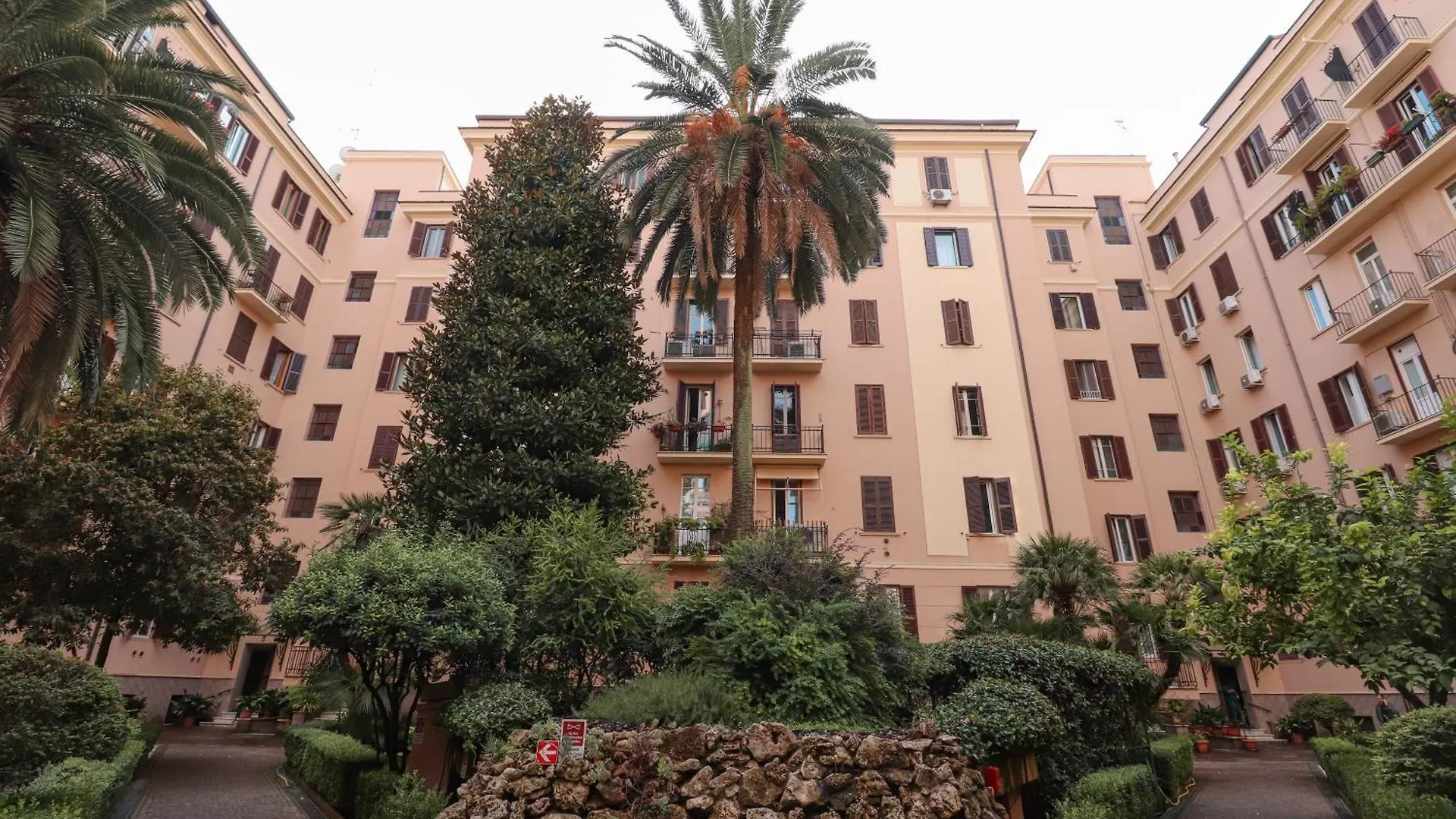 Re Di Rhome Guest House Rome Bed & Breakfast
