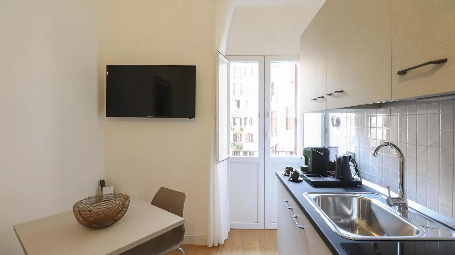 Re Di Rhome Guest House Roma Bed & Breakfast